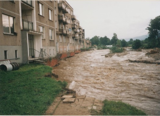 Povodeň na řece Desné v Rapotíně - sídliště Rapotín
