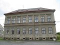 Bývalá škola v Čivicích (evakuační místo)