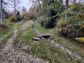 Místo, odkud přichází přívalová povodeň nad č.ev. 208